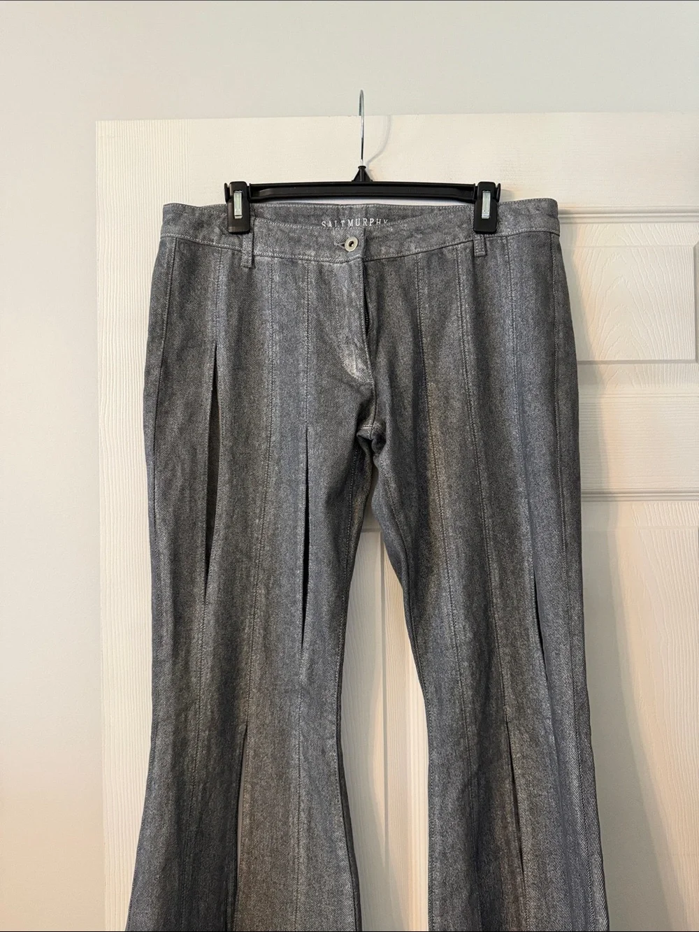 SALT MURPHY  Gray Flared Pleat-Front Jeans size 32 100% cotton inseam 34”